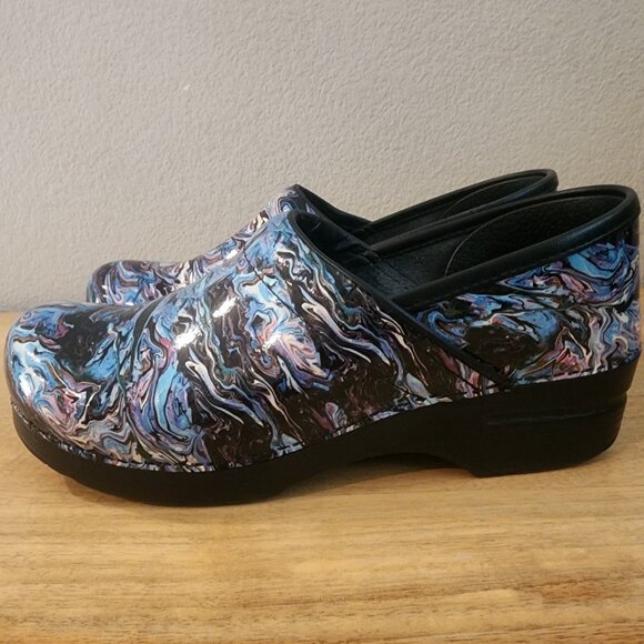 Dansko Professional Abstract Waves Leather Slip On Shoes Clogs Womens 9.5 / 41 - Picture 5 of 12